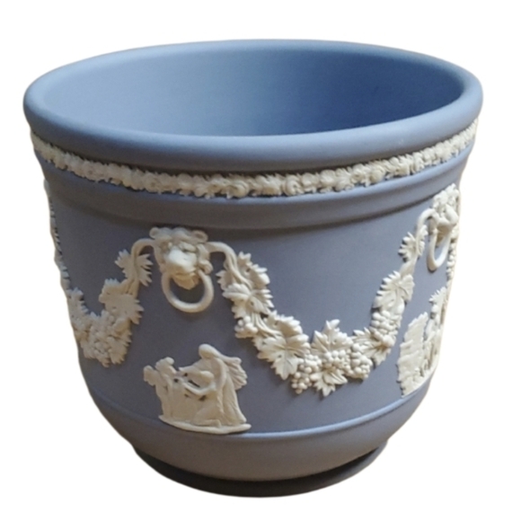 Wedgwood Jasperware Vintage Blue & White Planter Jardiniere Cache Pot Small